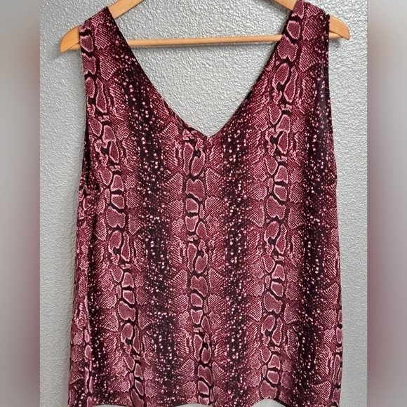 A HTL 1980 Snakeskin Sleeveless Blouse/Tank Top    Size 1X - Picture 3 of 8